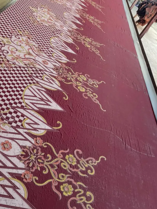 Motif tekstil khas Pabrik Batik Solo