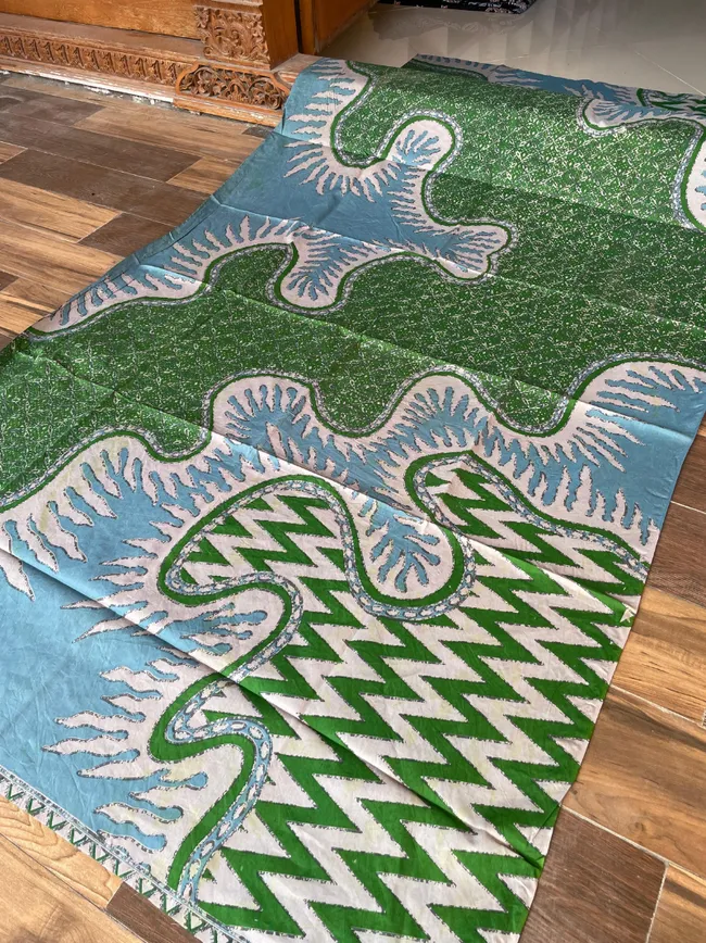 Pola batik khas produksi Pabrik Batik Sragen